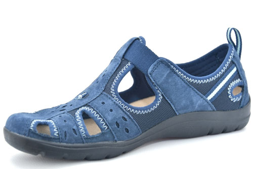 Axelda%20Cleveland%20navy1