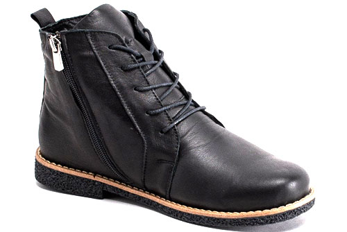 Boots%20Black1